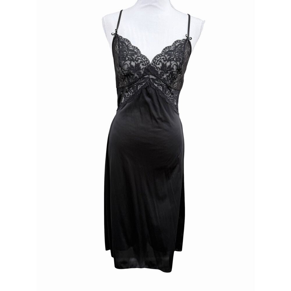 Vintage Vanity Fair Black Slip Dress 36 Lace Trim Nylon Nightgown USA Lingerie